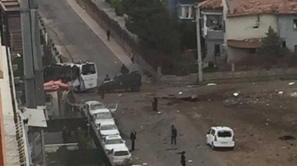 4 muertos y 10 heridos al estallar una bomba en Turquía