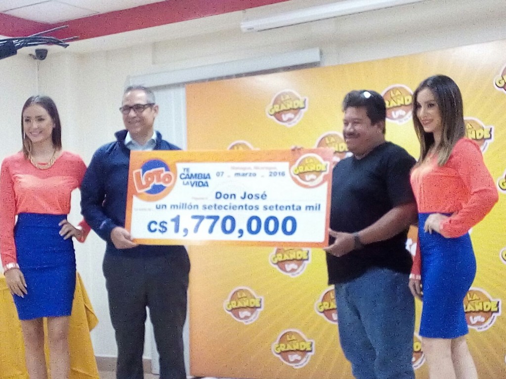 Capitalino recibe 1 millón 700 mil córdobas al pegar La Grande de Loto