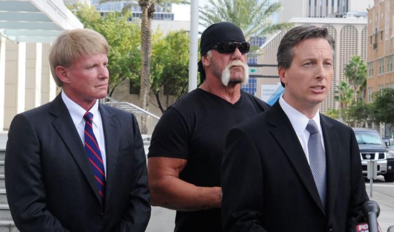Hulk Hogan demanda a página web por publicar un video donde tiene sexo con la mujer de su mejor amigo