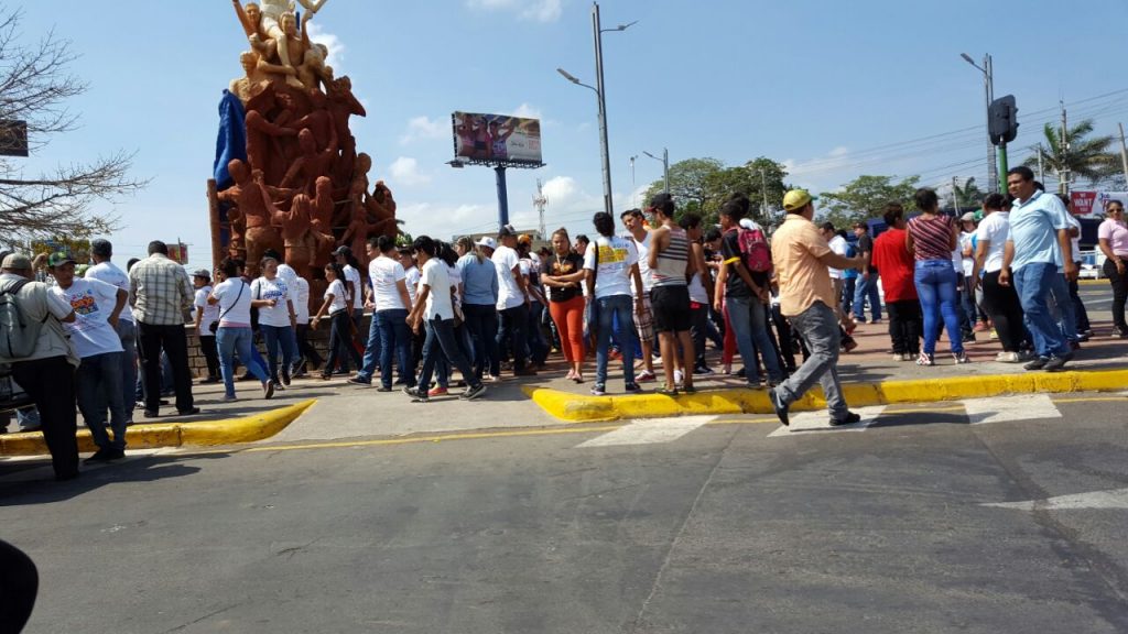 Jóvenes celebran el 64 aniversario del tricampeón Alexis Argüello1