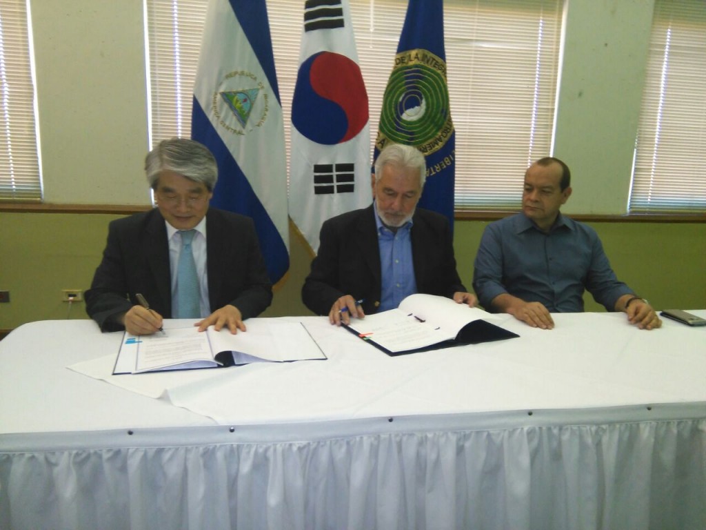 Nicaragua y Corea del Sur firman un préstamo para llevar energía a 66 mil personas