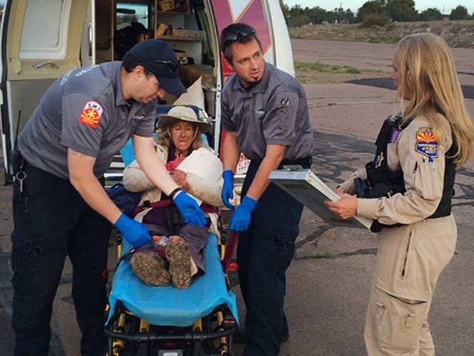 Una anciana sobrevivió junto a su perro tras perderse en el desierto de Arizona