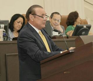 Víctor Urcuyo en asamblea nacional siboif