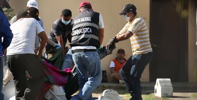 La cifra de fallecidos por el terremoto en Ecuador sube a 350, según el Ministro de Seguridad