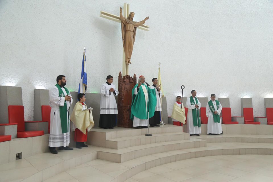 Cardenal Leopolodo Brenes felicita a las madres nicaragüenses