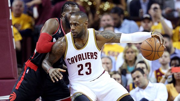 avaliers de Cleveland vapulean a Raptors