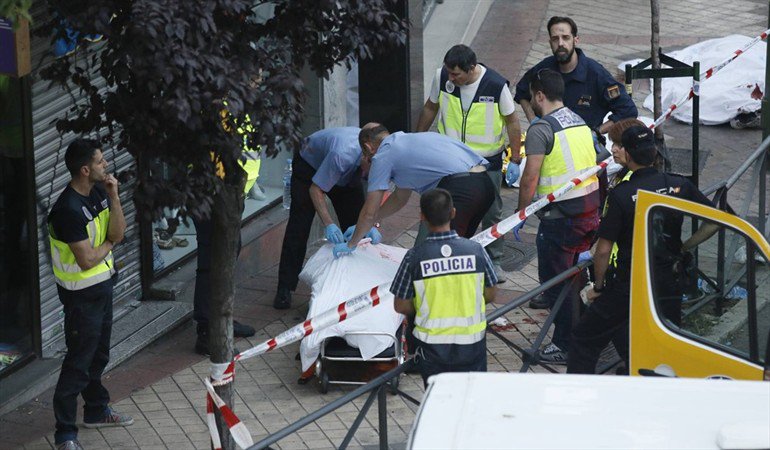 3 personas son asesinadas en la capital de España