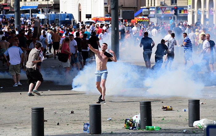 Detenidos 557 hinchas por violencia desde el comienzo de la Eurocopa