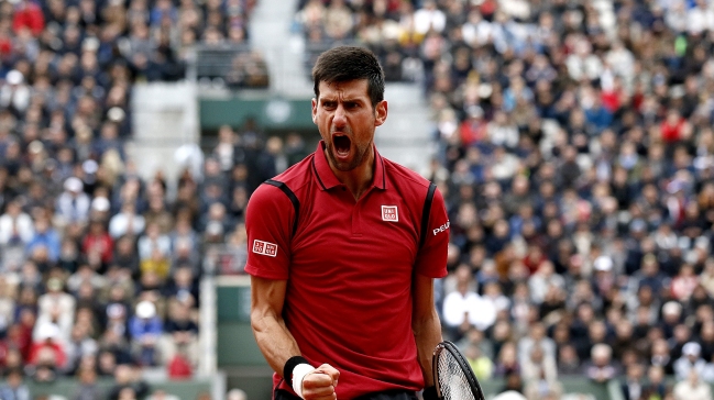 Djokovic le ganó fácilmente a Thiem y es finalista en París