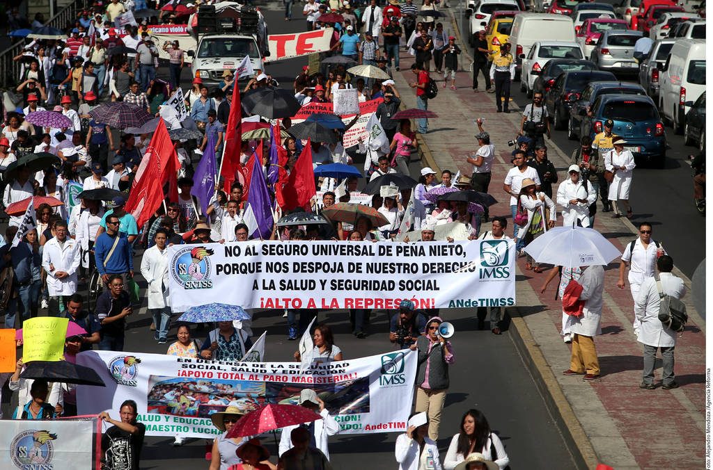 Trabajadores de la Salud se unen a la huelga nacional en México