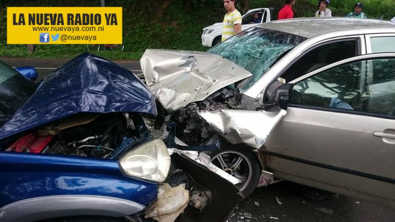 Choque de vehículos deja un niño muerto y ocho heridos en kilómetro 211 de la carretera a Ocotal