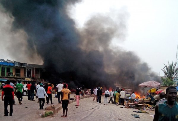 6 muertos en un ataque suicida en una mezquita de Nigeria