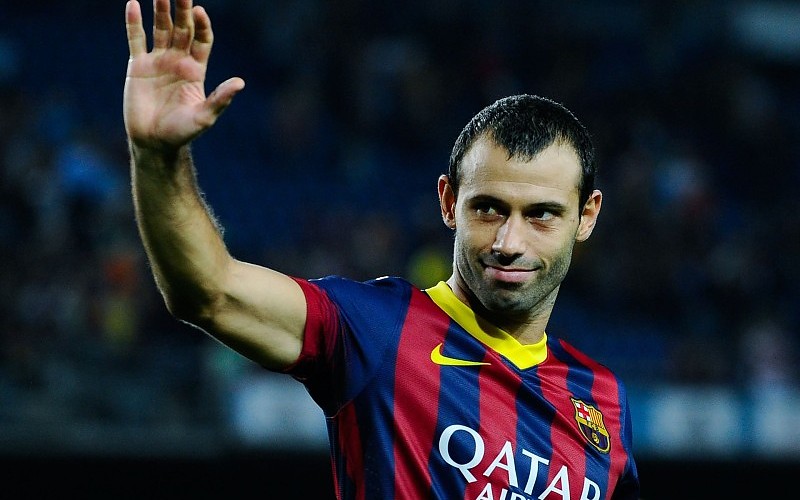 Mascherano con el Barcelona hasta 2019