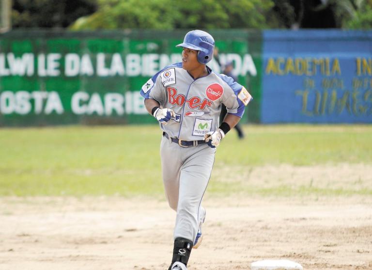 Indios le ganan la serie a Los Dantos, tras superarlos hoy 8 carreras por 7