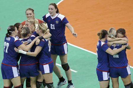 2016-08-20T205221Z_1_LYNXNPEC7J0PF_RTROPTP_2_OLIMPIADAS-BALONMANO-MUJERES