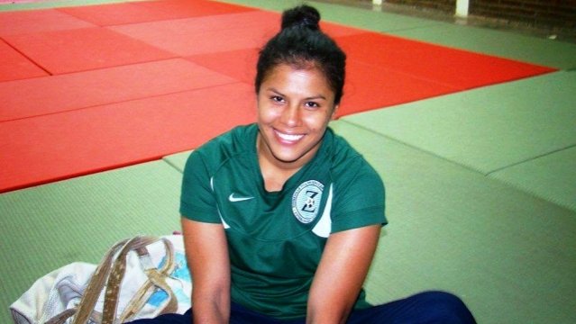 Sayra Laguna lista para viajar a Paraguay al panamericano de Sambo