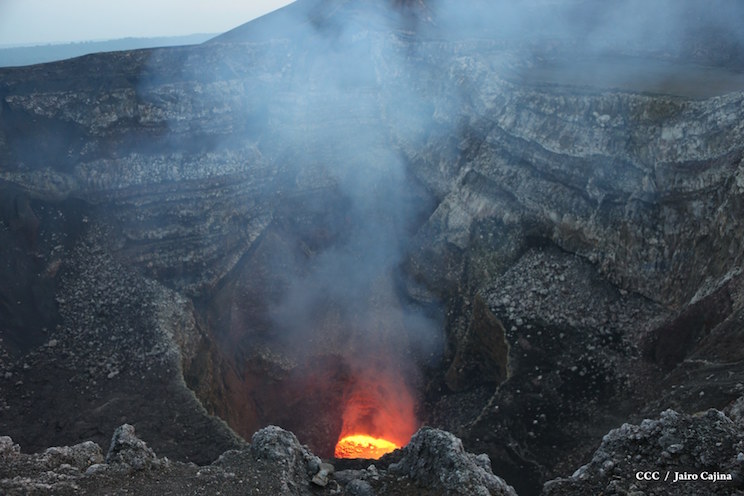 volcan masaya nicaragua