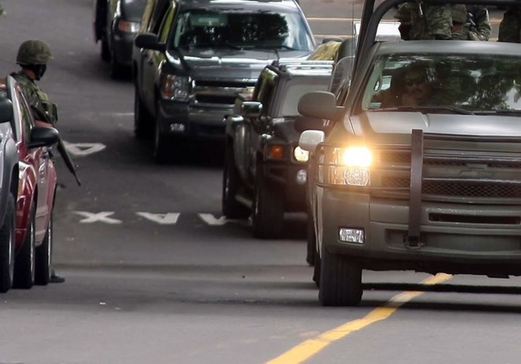 convoy-militar-mexicano