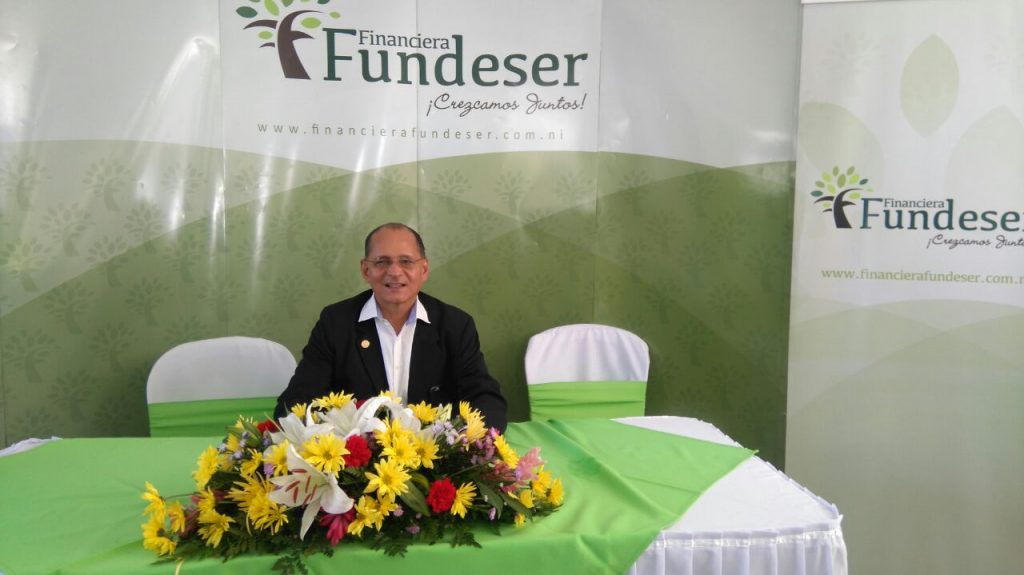 fundeser-licencia-rene-romero-gerente