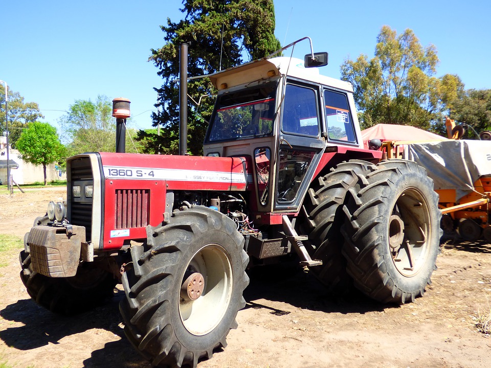 tractor-1736451_960_720