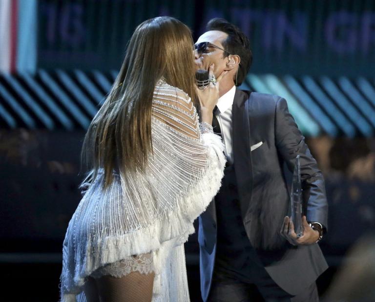 Marc Anthony y su esposa se separan después del beso con JLo