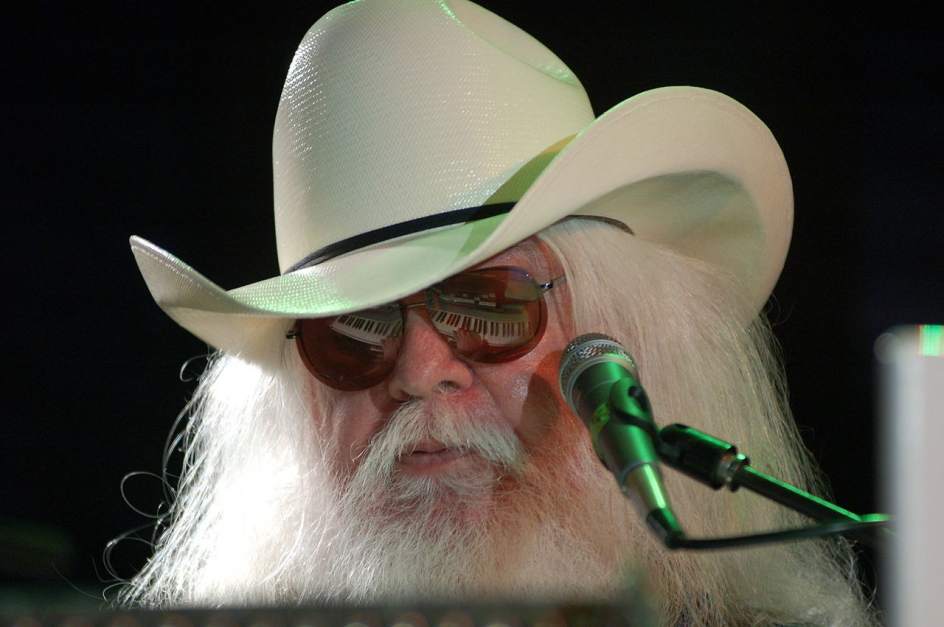 fallece-el-cantante-leon-russell-a-los-74-an%cc%83os