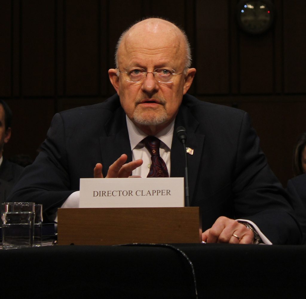 james-clapper-renuncia-eeuu