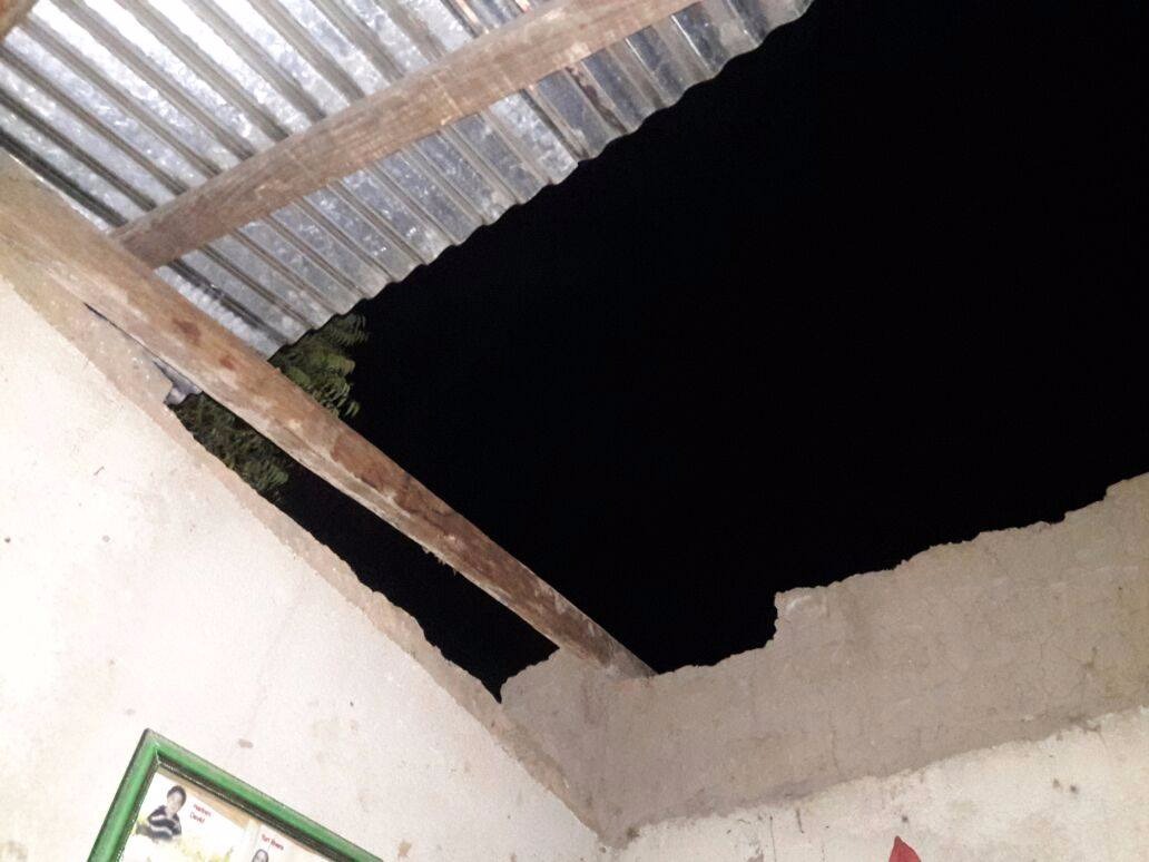Fuertes vientos arrancan techo de vivienda en Ocotal - La Nueva Radio YA