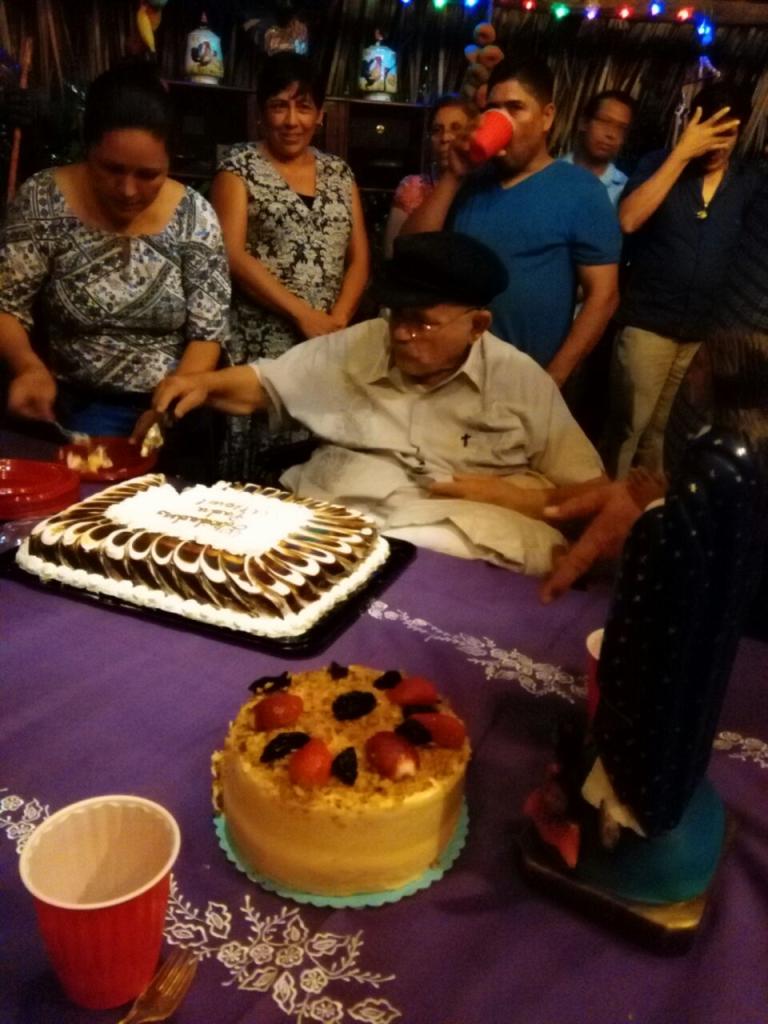 Padre Miguel D’Escoto celebra sus 84 años de vida al servicio de la Humanidad