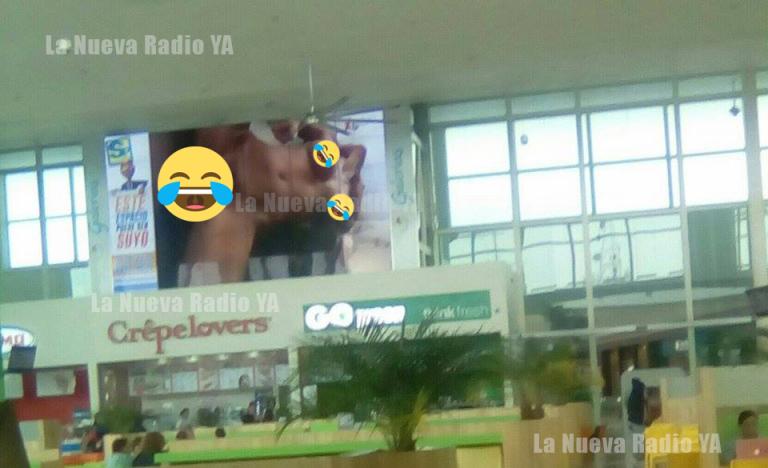 Usuaria de Facebook denuncia supuesta nueva proyección de películas porno En Galerias Santo Domingo