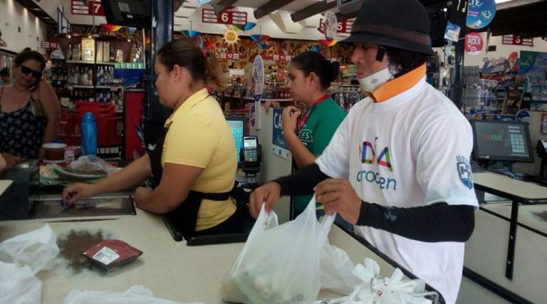 Aproquen y supermercados la colonia agradecen a las familia por participar en campaña “Dona en Caja”