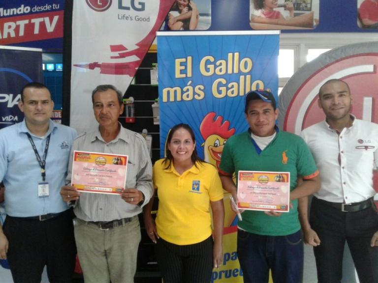 30 ganadores de la promoción “en El Gallo más Gallo, mamá tiene la razón”, recibieron su crédito “Borra Saldo”