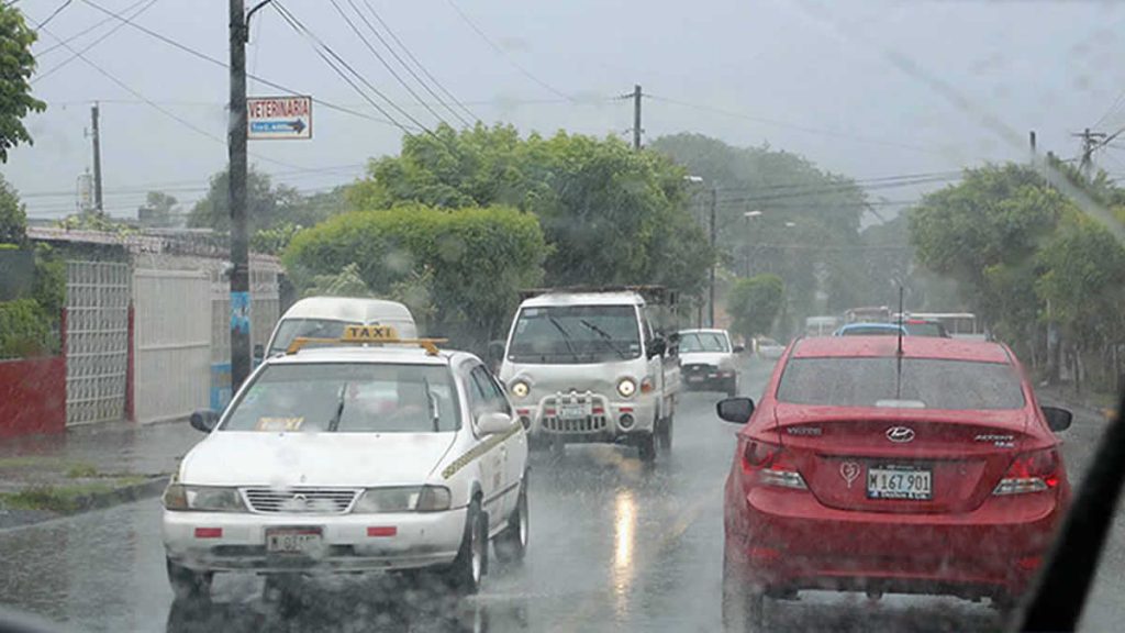 Lluvias en Managua 