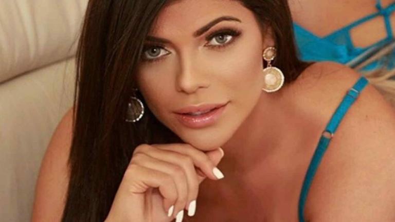 Suzy Cortez, Miss Bum Bum 2015, comparte sexis imágenes