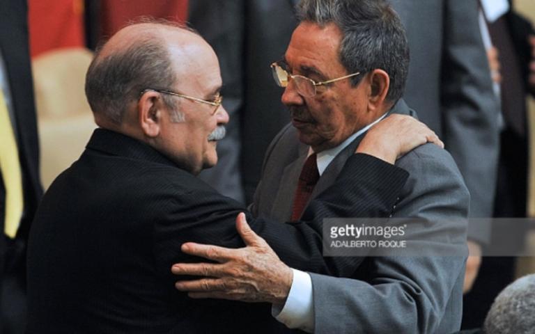 Comandante Raúl envía ofrenda floral a funeral de Miguel D’Escoto