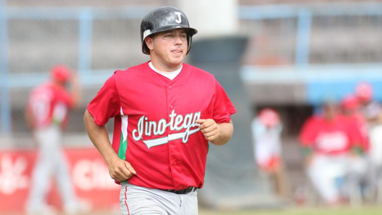 En el Pomares, Blandón dispara su hit mil en su carrera, pero Jinotega patina ante León