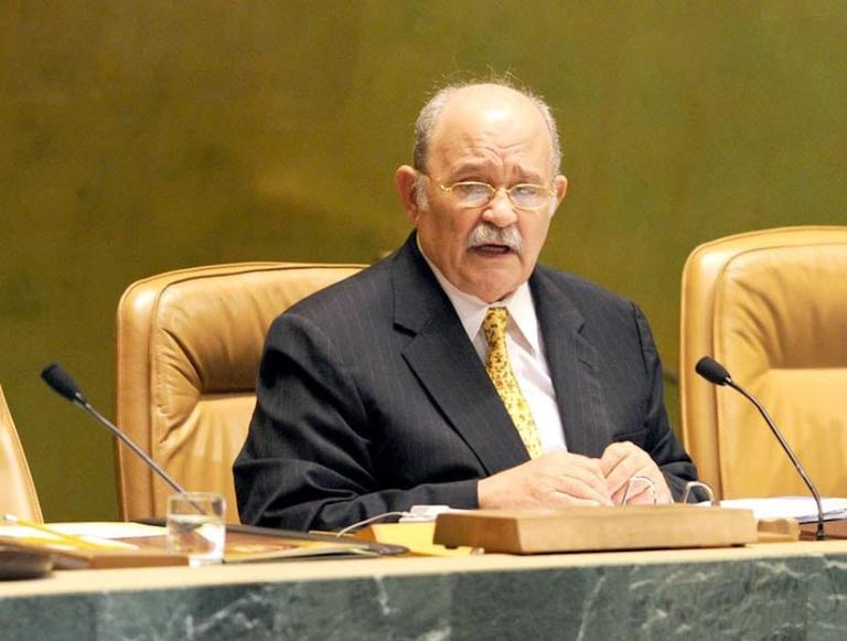 Vicepresidente Rosario Murillo anuncia homenaje al Padre Miguel D’Escoto a 3 años de su partida física