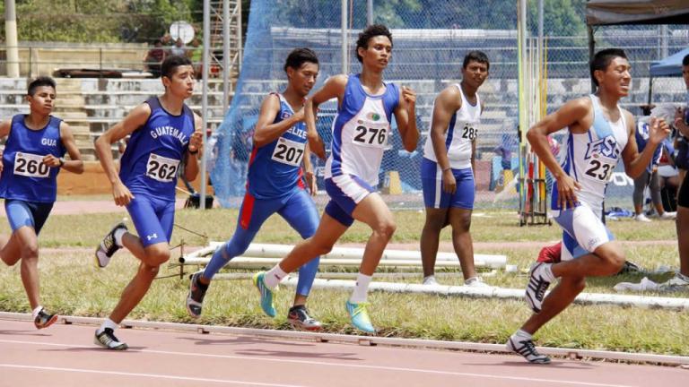 Abanderan a Selección Pinolera para Centroamericano Juvenil de Atletismo