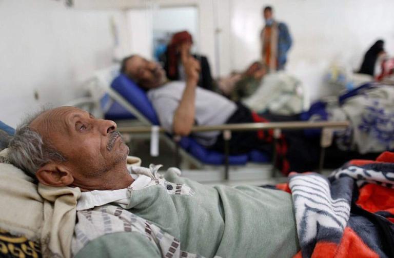 OMS: 2 mil muertos deja el cólera en Yemen