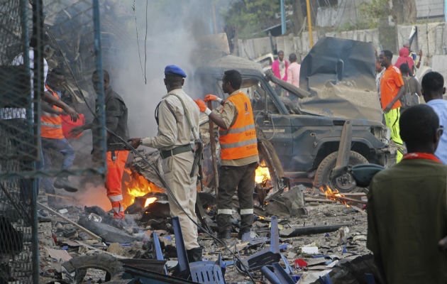 27 muertos en Somalia tras explotar coche bomba