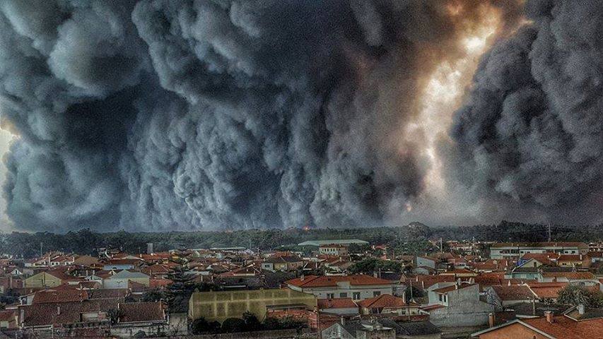 Ola de incendios en Portugal