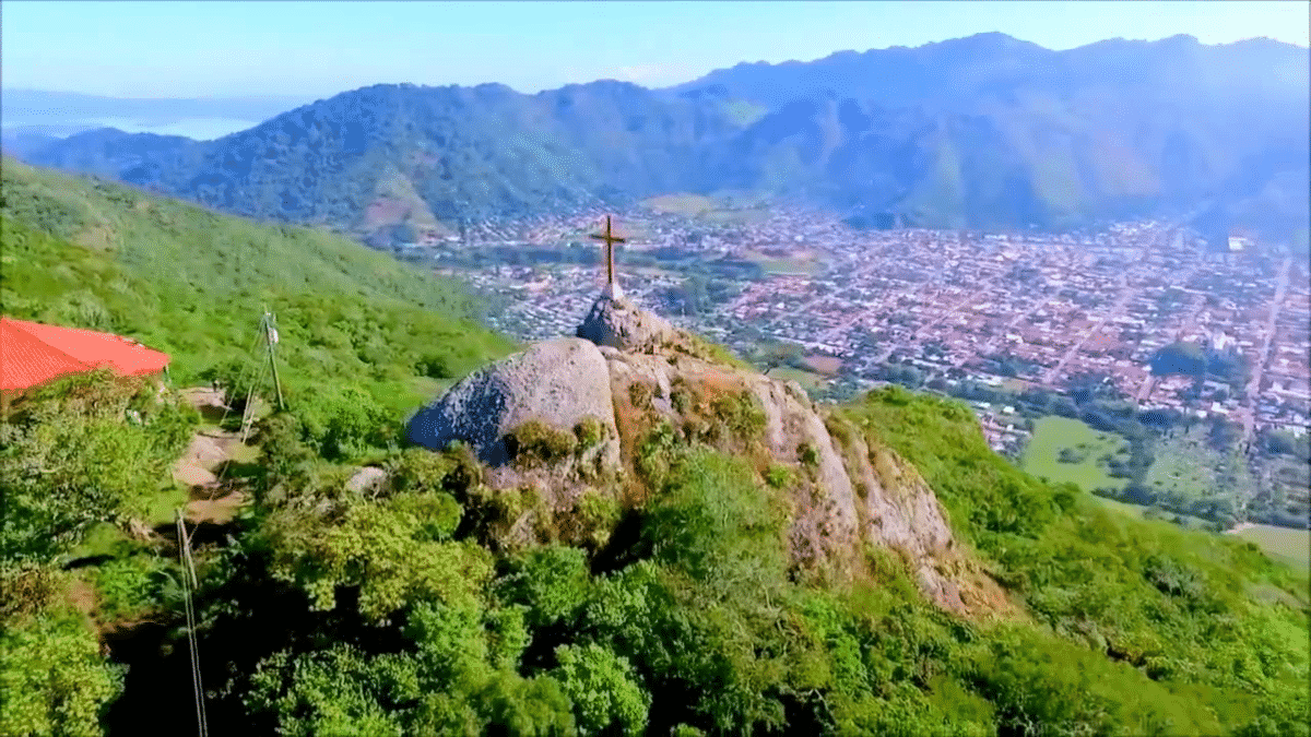 Cerro La Cruz, Jinotega. Foto: Wikipedia