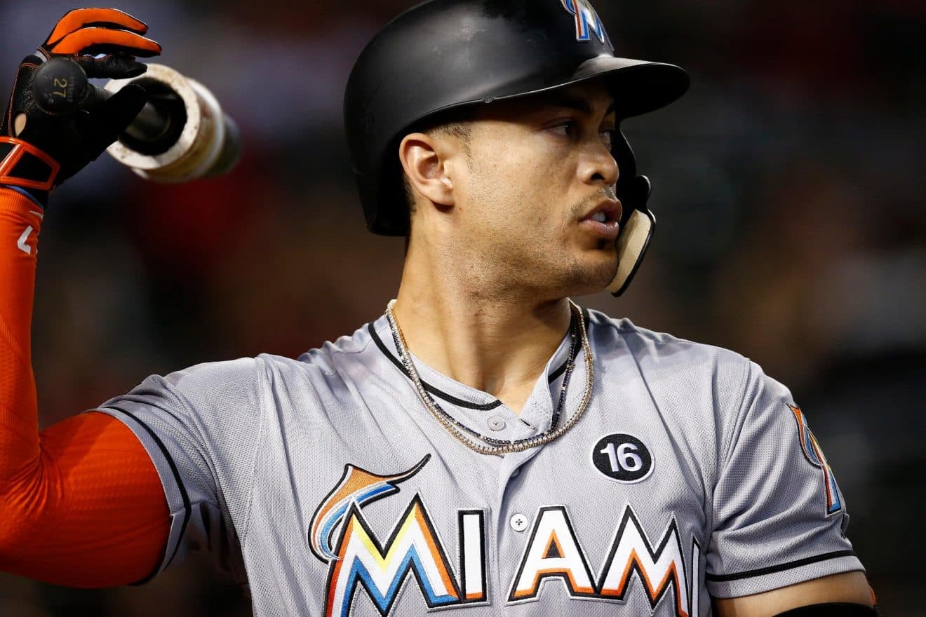 Giancarlo Stanton el MVP de la Nacional 2017