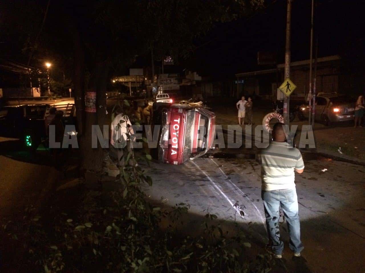 el vehículo era conducido por un ciudadano que solo se identificó como Maycol