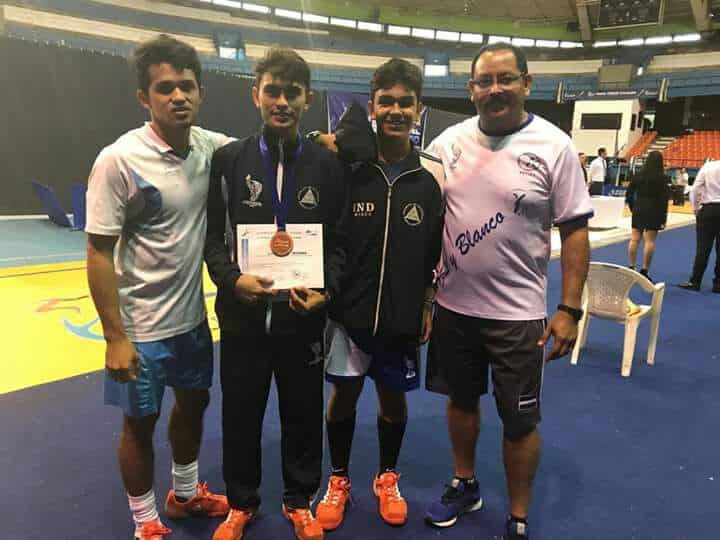 Vicente Rojas, el primer nicaragüense en conquistar una medalla en un campeonato mundial de esgrima