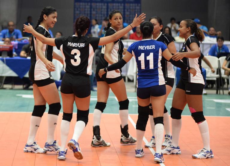 Selección nicaragüense de Voleibol femenina marcha perfecta en los Juegos CA