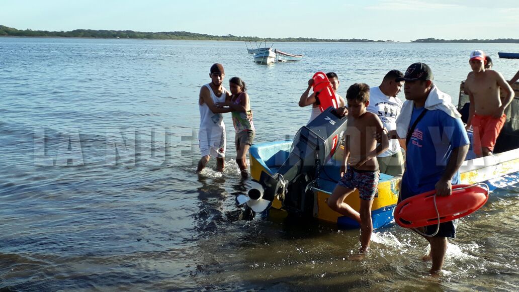 Momentos en que son rescatados los otros dos jovencitos