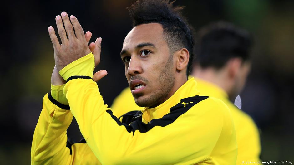 Aubameyang se une al Arsenal por 64 millones de euros