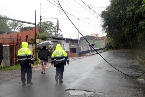 Reportan fuertos vientos en Costa Rica