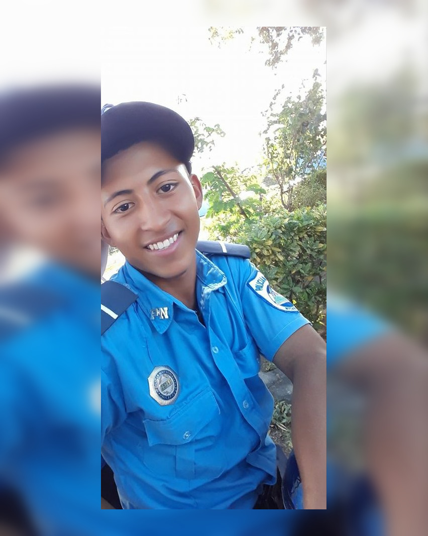 El policía Carlos David Coengialli Mercado